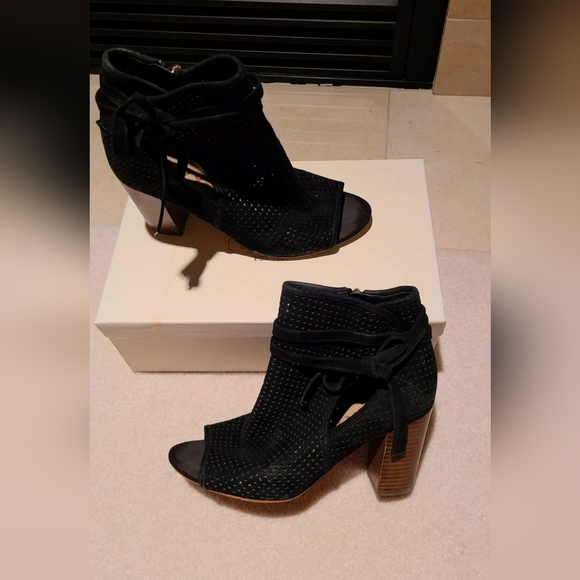 Sam Edelman Designer Peep Toe Heel booties size 8 - Picture 2 of 4